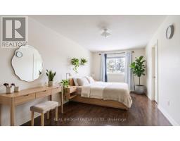 922 Ledbury Crescent, Mississauga, ON L5V2P8 Photo 11