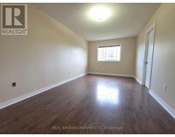 922 Ledbury Crescent, Mississauga, ON L5V2P8 Photo 12