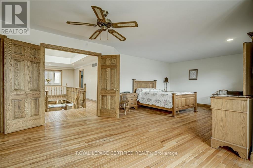 1210 Upper Paradise Road — photo 11