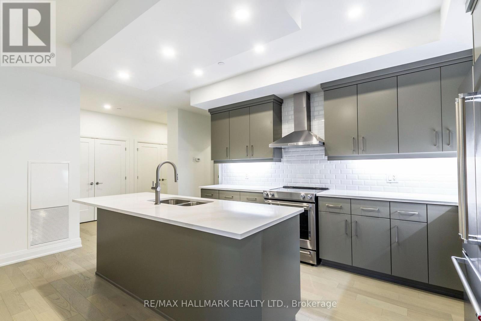 71 Wyndham Street South — photo 11