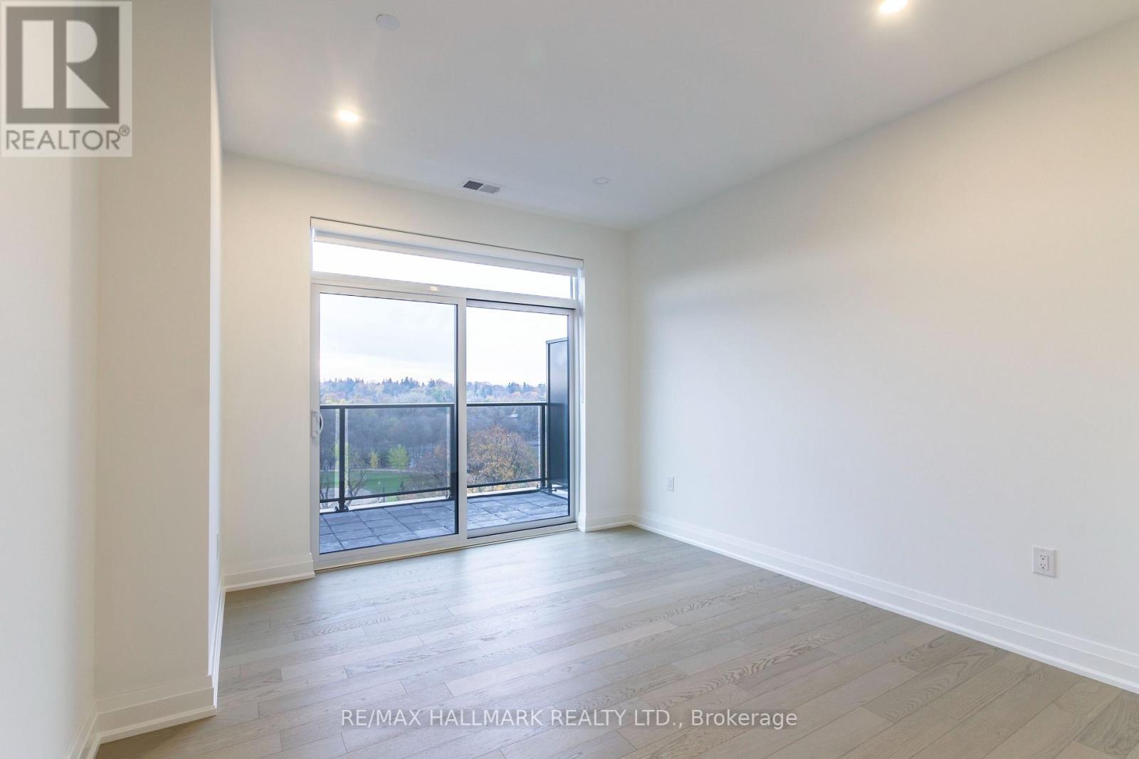 71 Wyndham Street South — photo 14