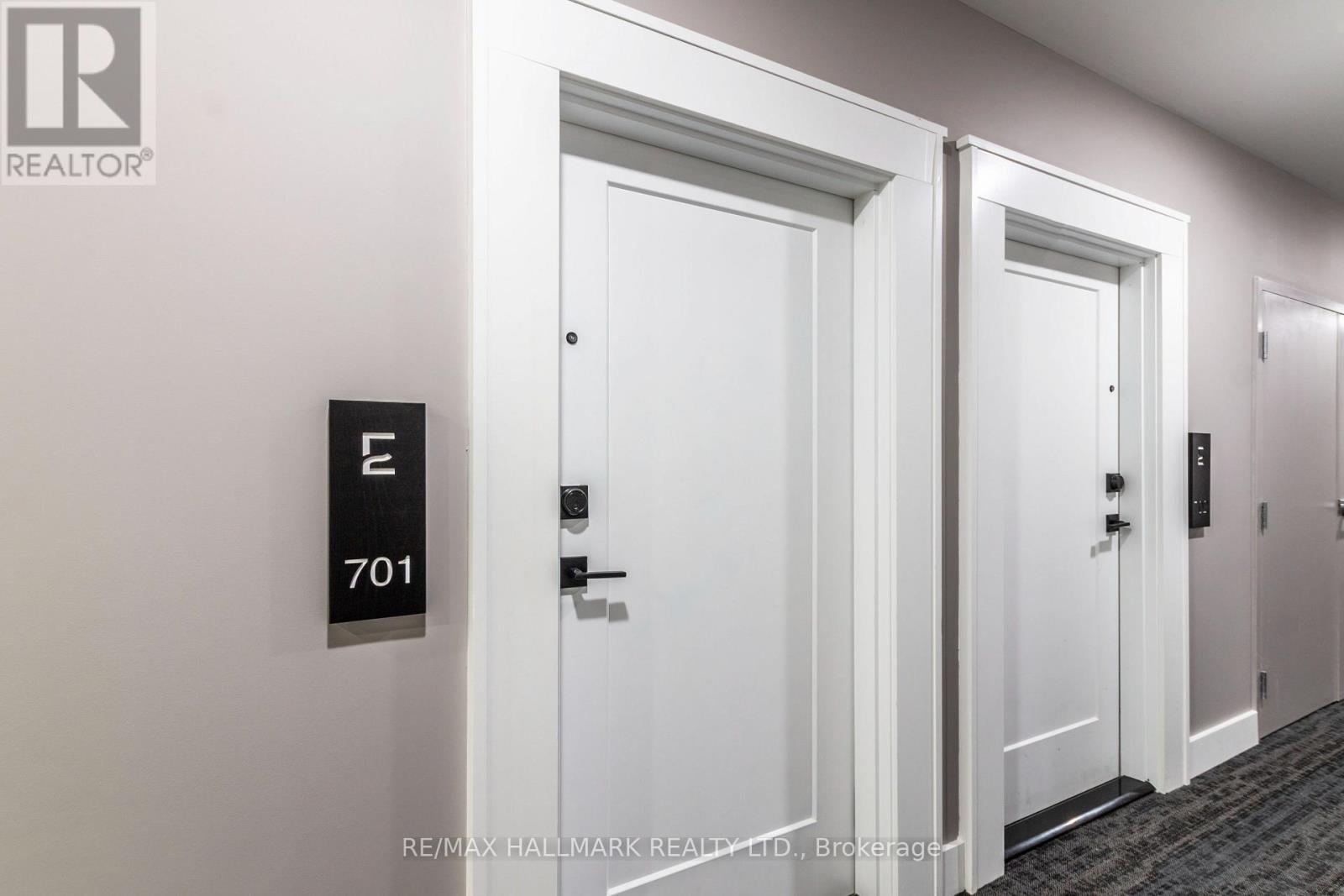 71 Wyndham Street South — photo 4