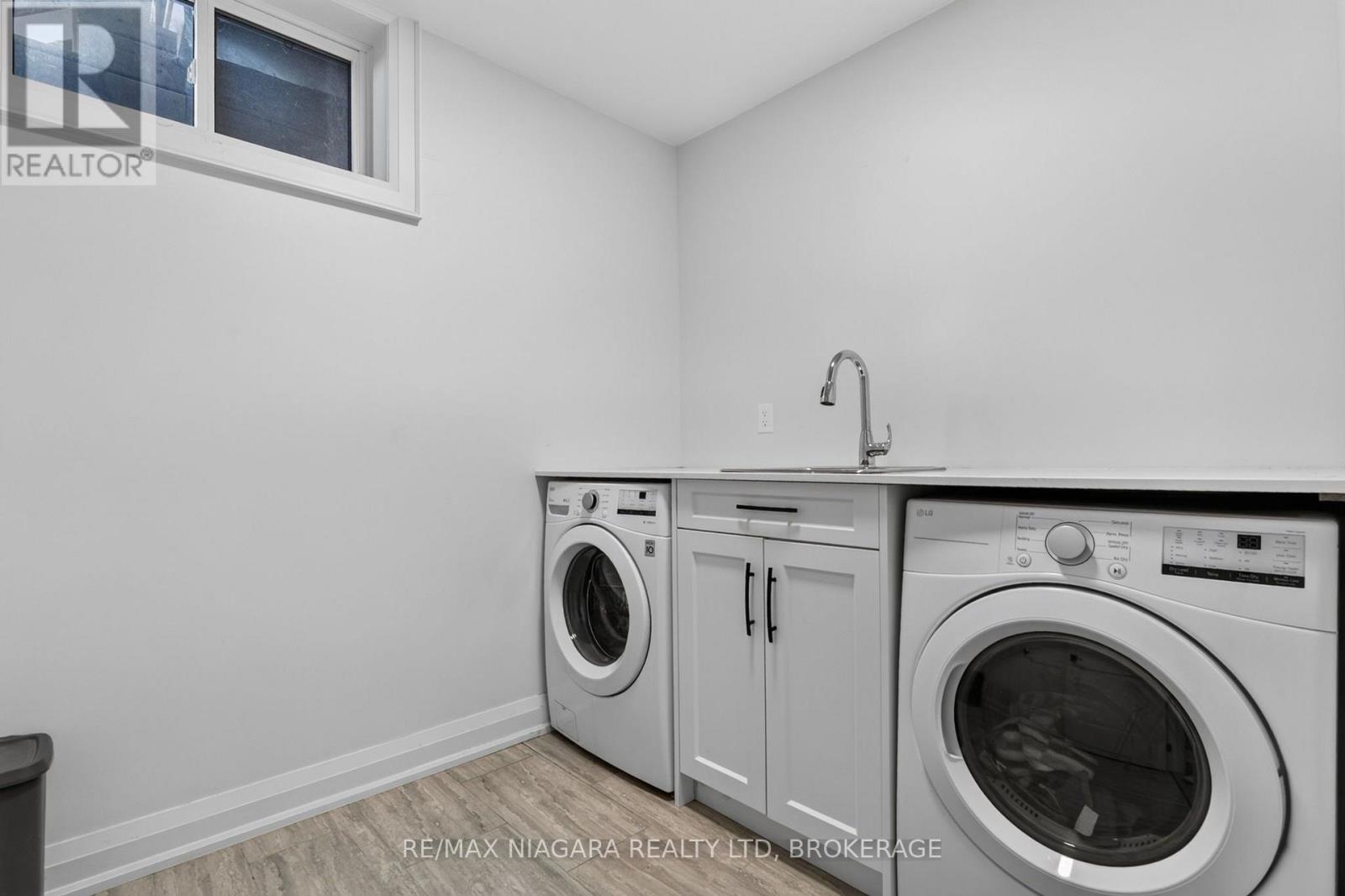 714 Carlton Street — photo 35