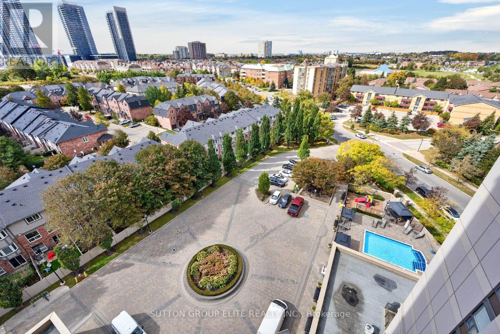 220 Forum Drive — photo 30