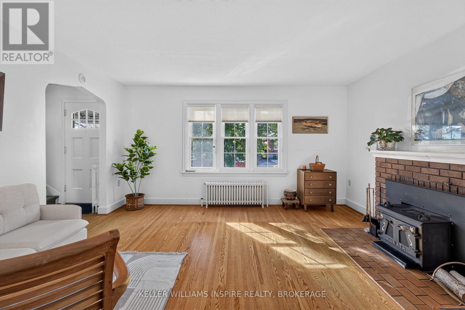 95 Dundas Street — photo 12