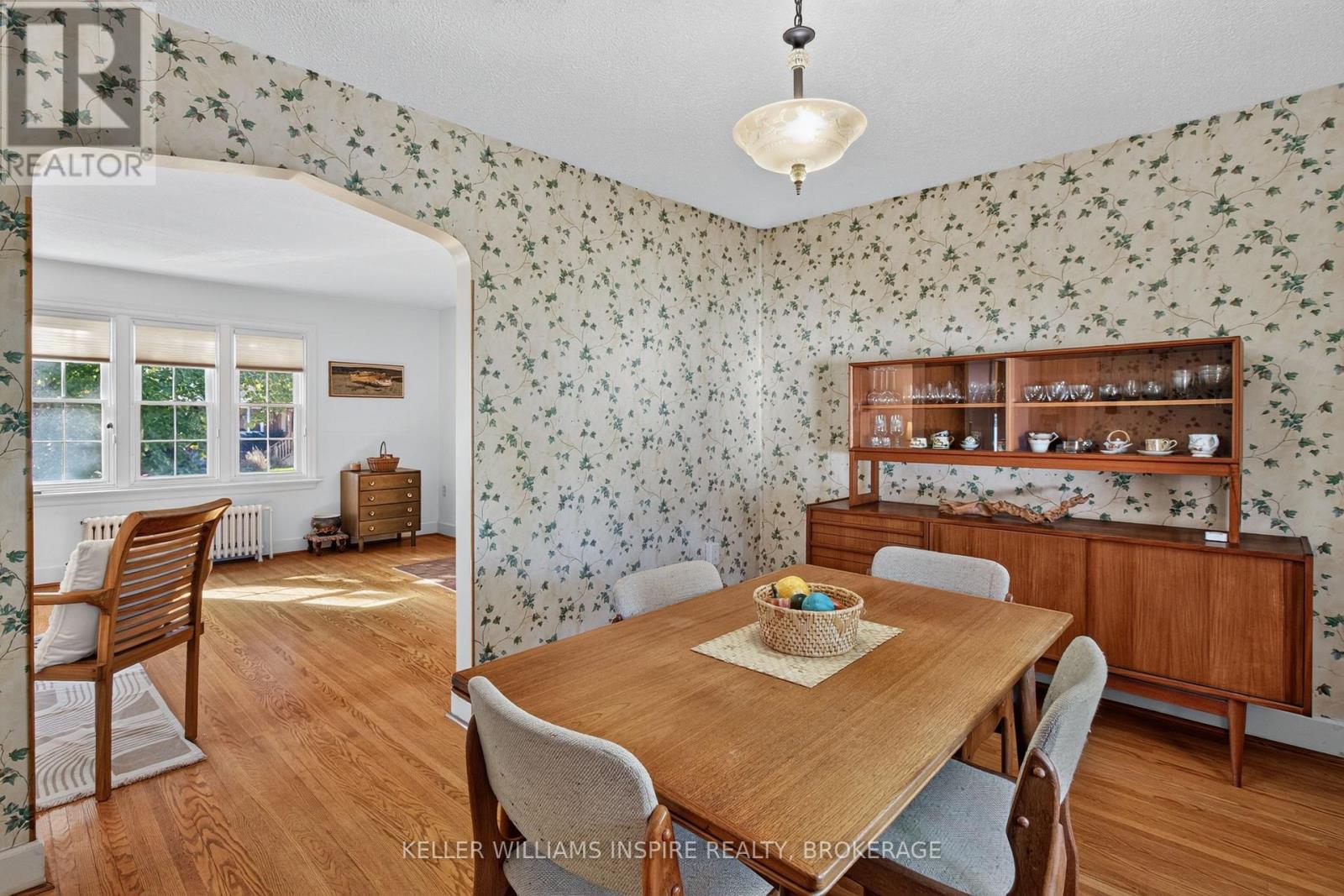 95 Dundas Street — photo 14