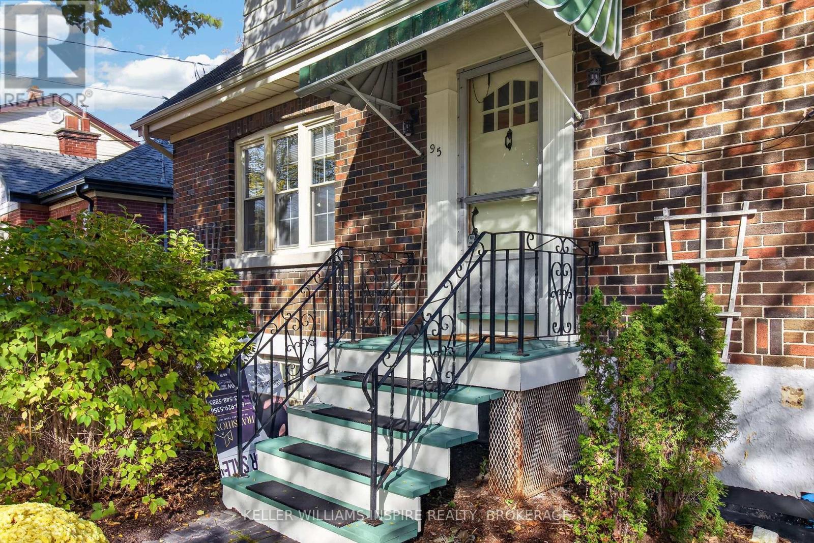 95 Dundas Street — photo 3