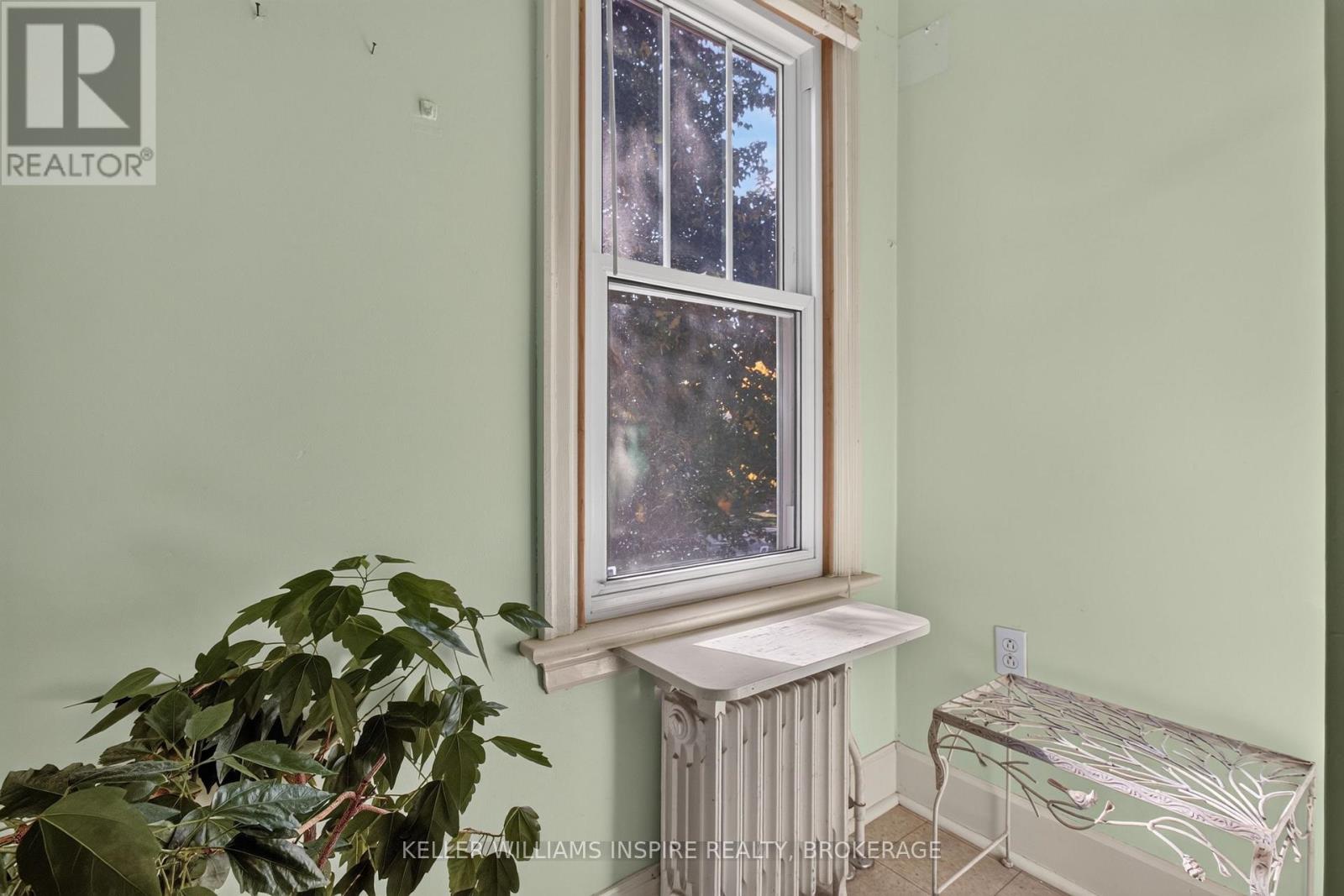 95 Dundas Street — photo 30