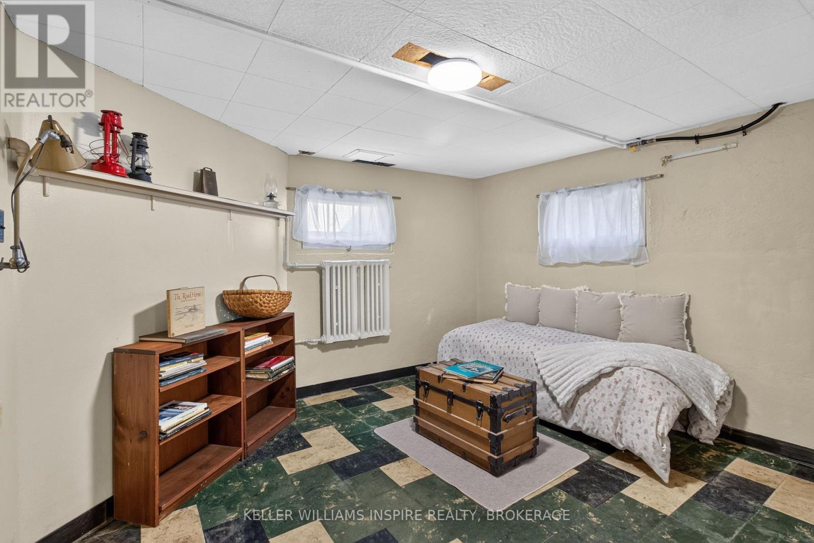 95 Dundas Street — photo 35