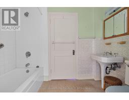 95 Dundas Street, Kingston, ON K7L1N5 Photo 29