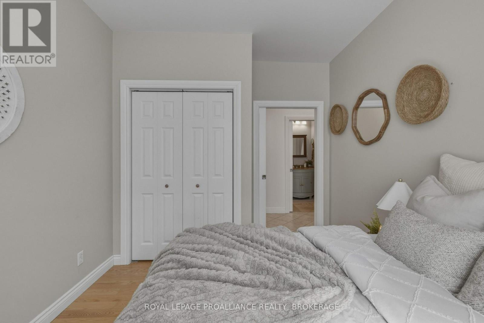 27 Victoria Avenue — photo 10