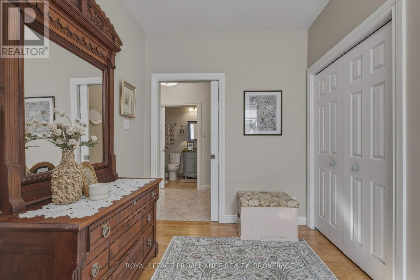 27 Victoria Avenue — photo 13