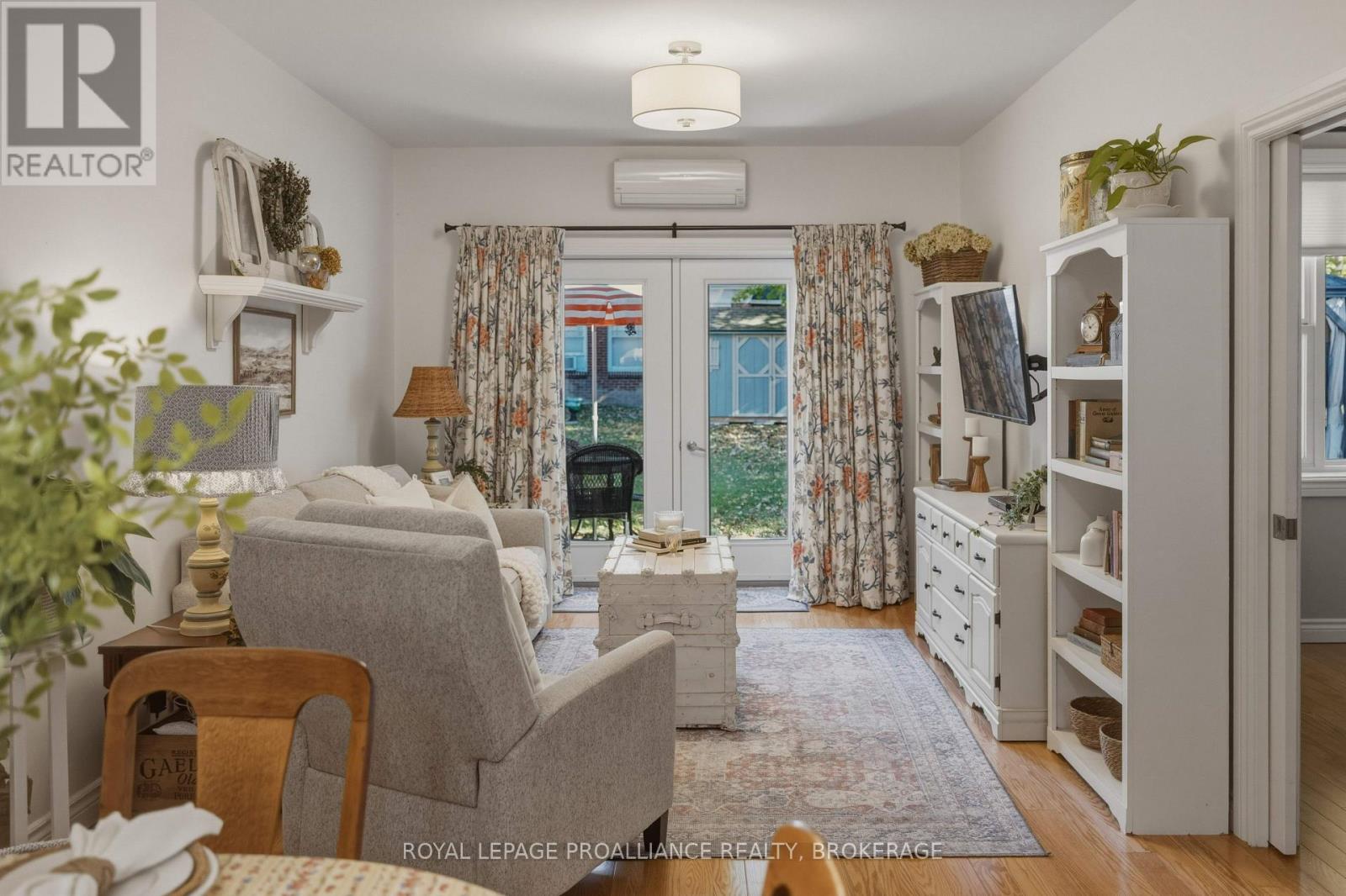 27 Victoria Avenue — photo 22