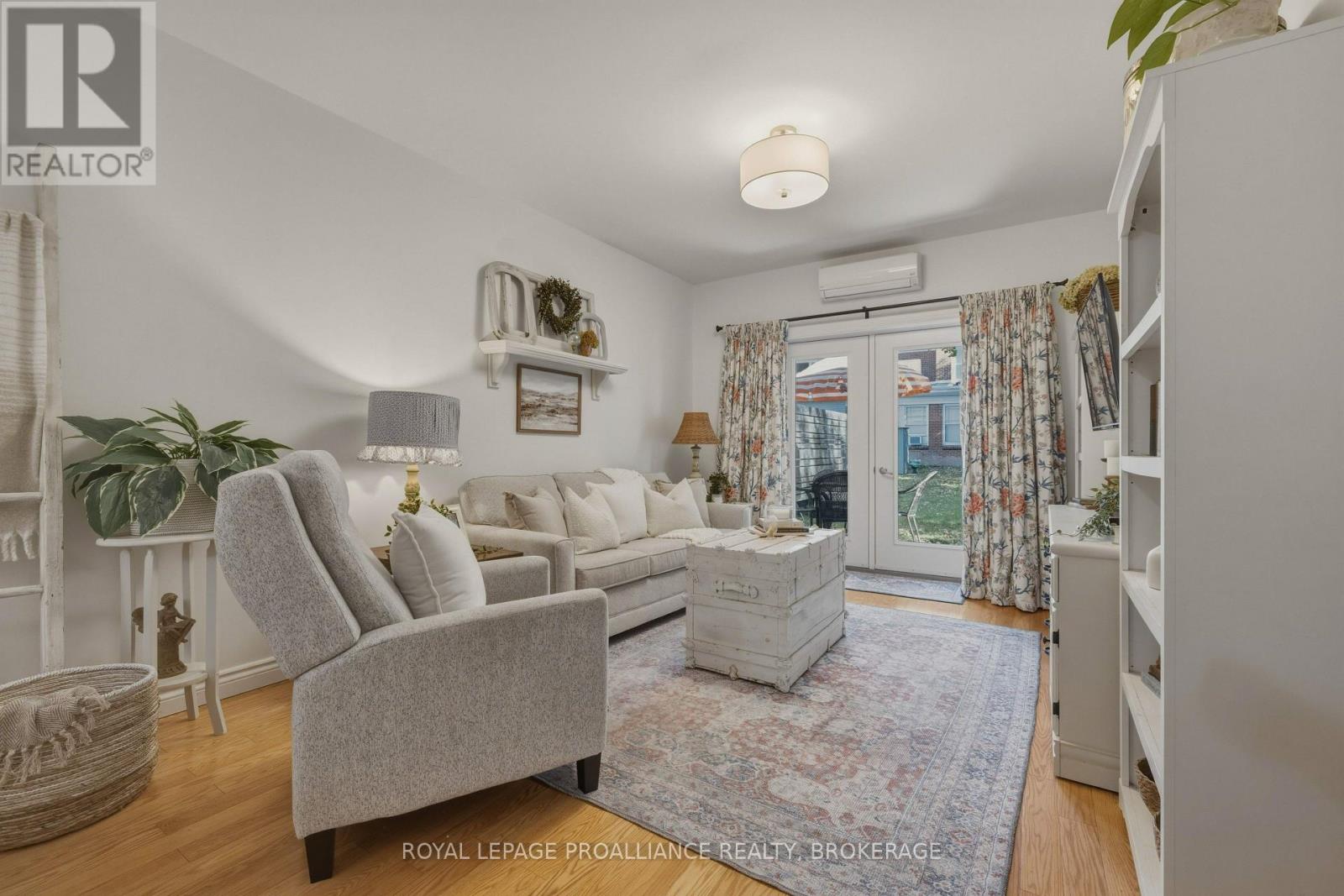 27 Victoria Avenue — photo 23