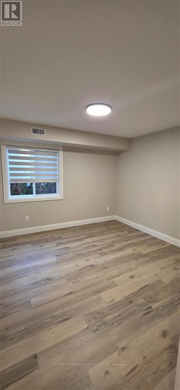 118 Scott Street — photo 14