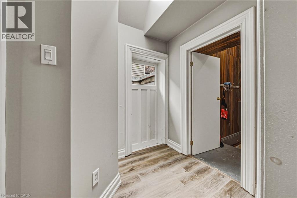 75 Pollock Avenue — photo 18