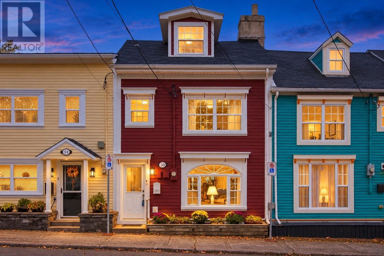 50 Colonial Street - 9
