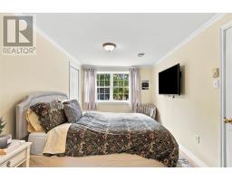50 Colonial Street thumbnail 25