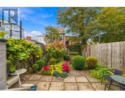 50 Colonial Street thumbnail 5