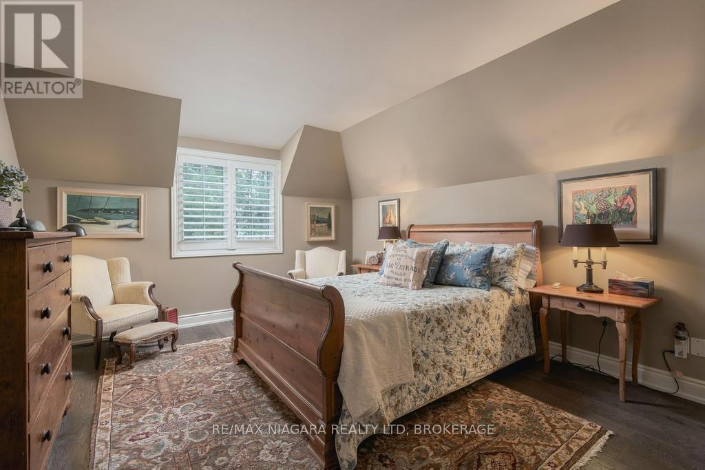 269 Butler Street — photo 38