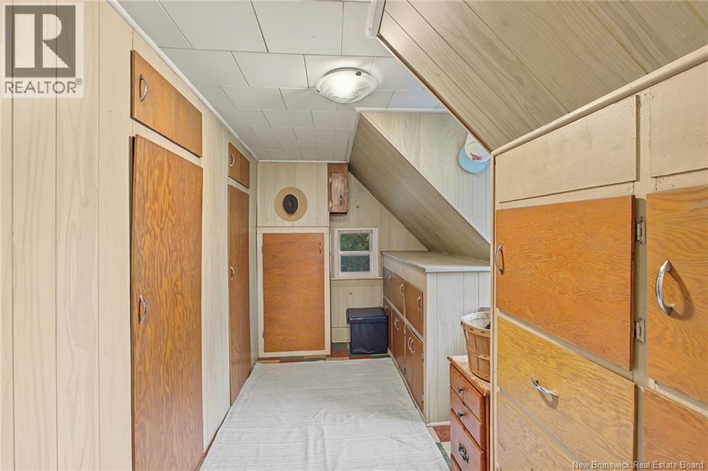 880 Barker Street - 39