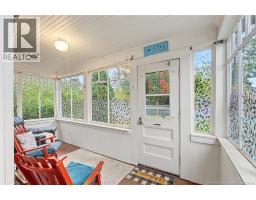 Kitchen - 880 Barker Street, Fredericton, NB E3A3K6 Photo 10