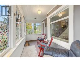 Mud room - 880 Barker Street, Fredericton, NB E3A3K6 Photo 9