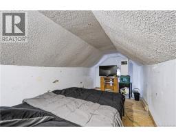421 Canada Street, photo 19