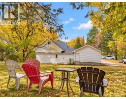 421 Canada Street, photo 24