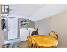 421 Canada Street, photo 7