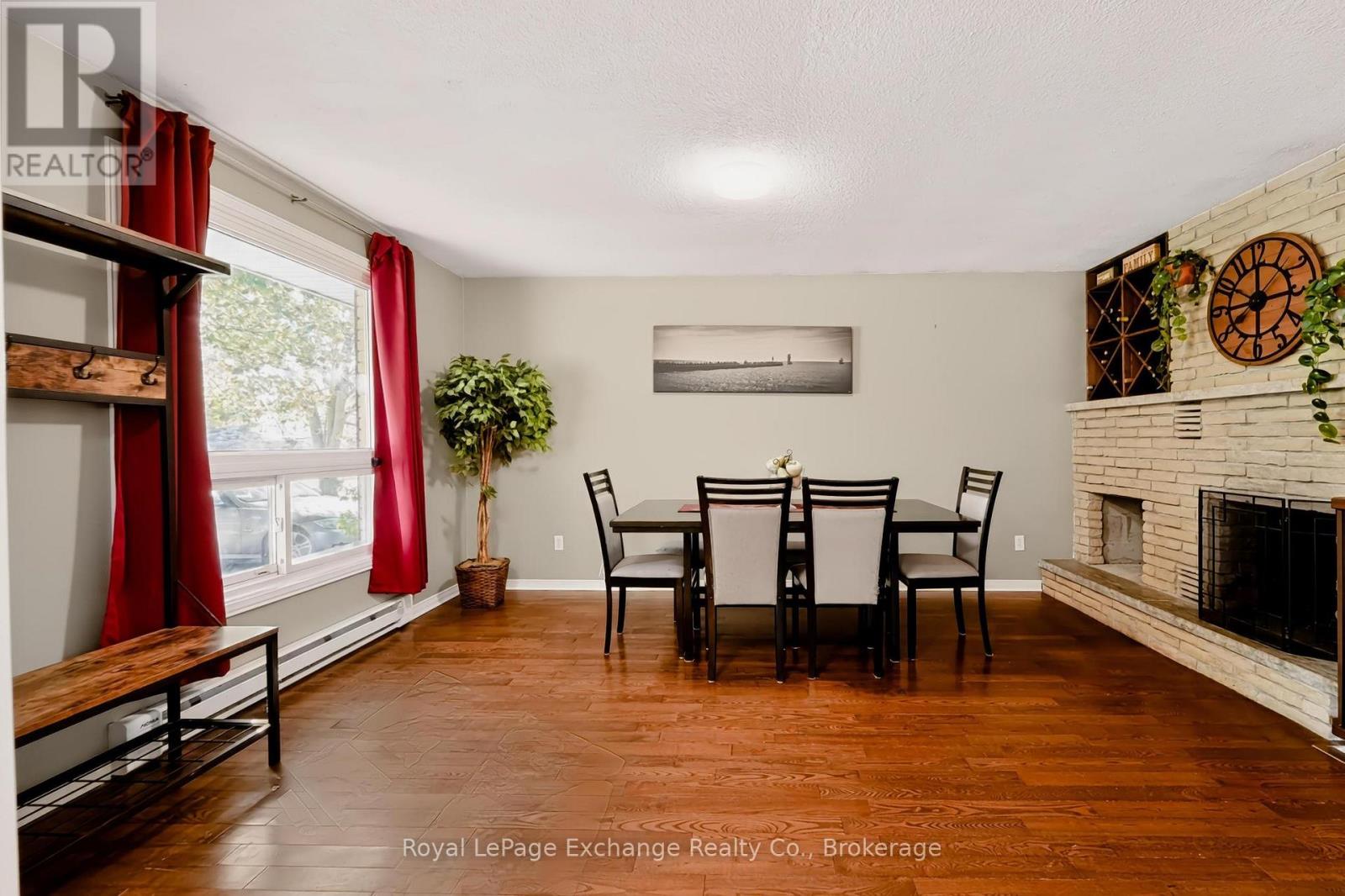 672 Palmateer Drive — photo 14