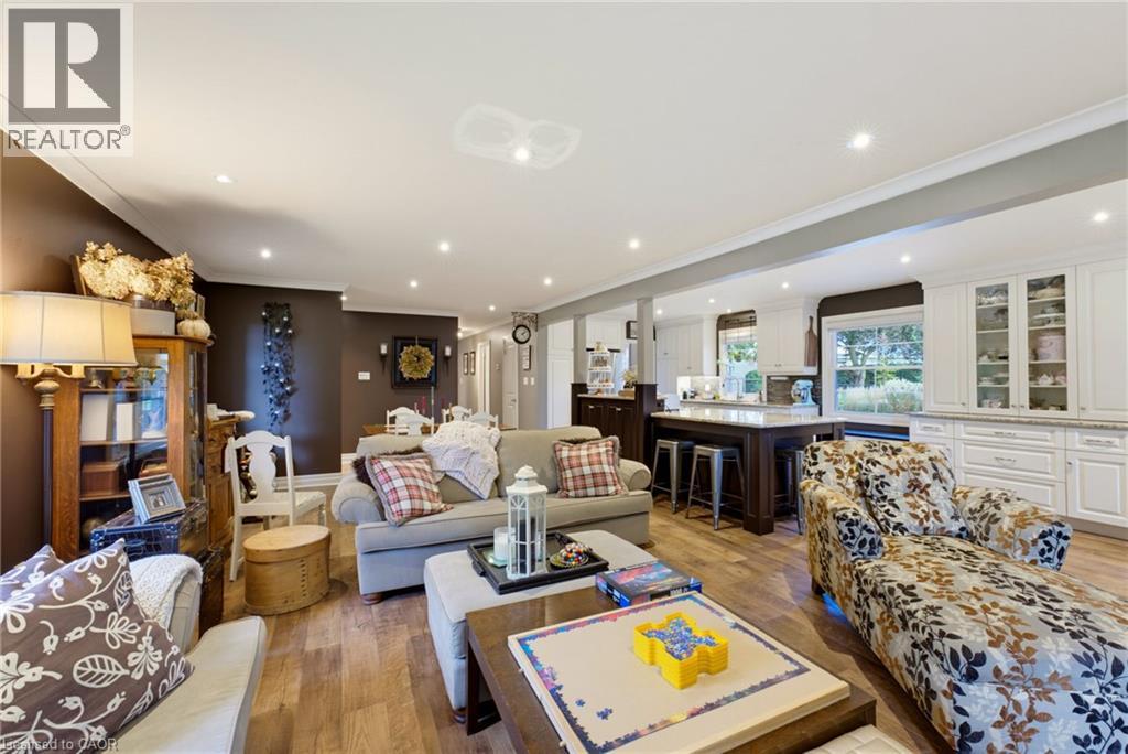 33 Jackson Crescent — photo 16
