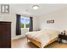 58 Lilac Crescent thumbnail 16