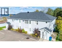 10 Dock Street, photo 3