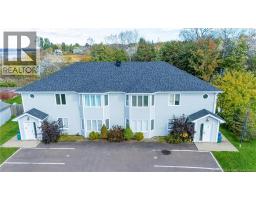 10 Dock Street, photo 2