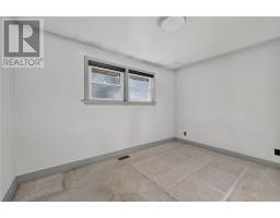 2513 Field Street, Sudbury, ON P3E4X5 Photo 10