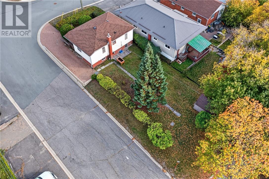 149 Dean Avenue - 14