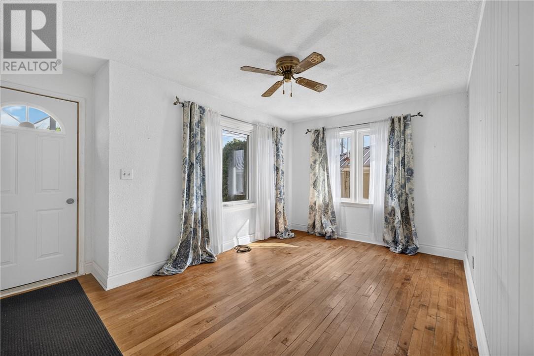 149 Dean Avenue - 3