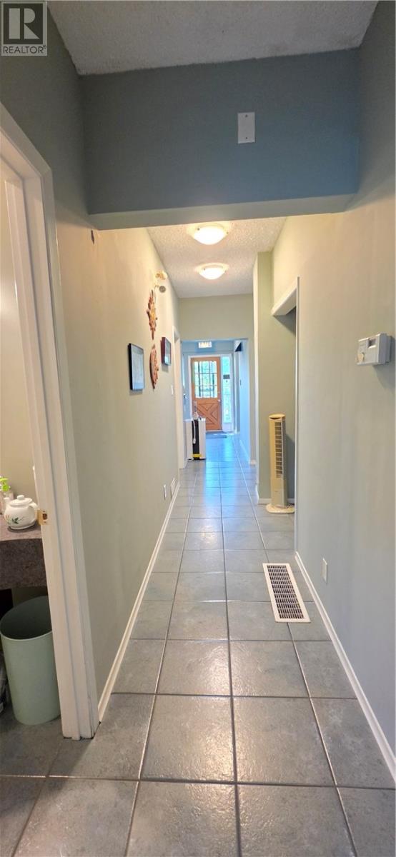 195 Pine Street — photo 13