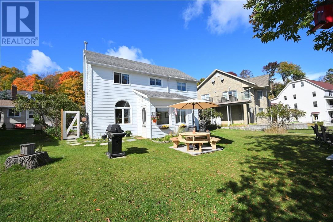 4 Thorburn — photo 2