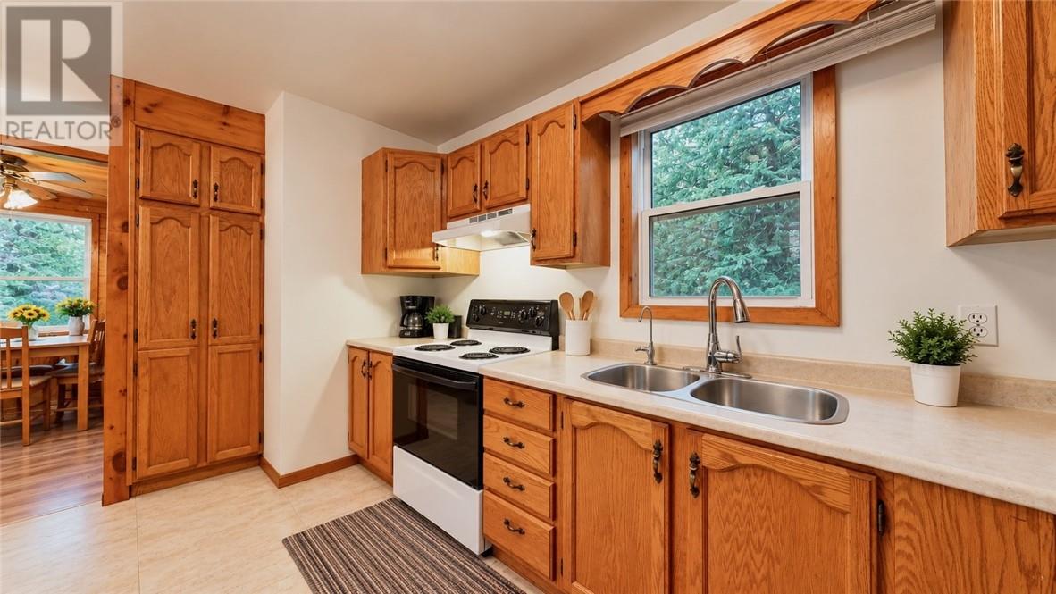 760 Ice Lake Drive — photo 24