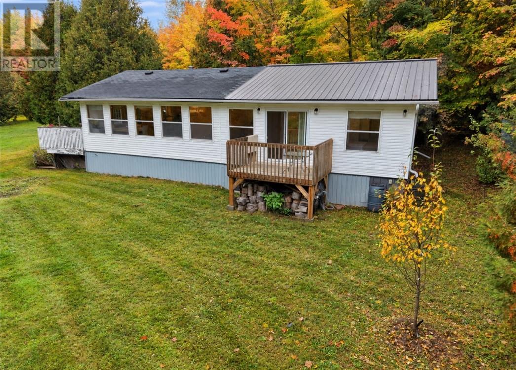 760 Ice Lake Drive — photo 3