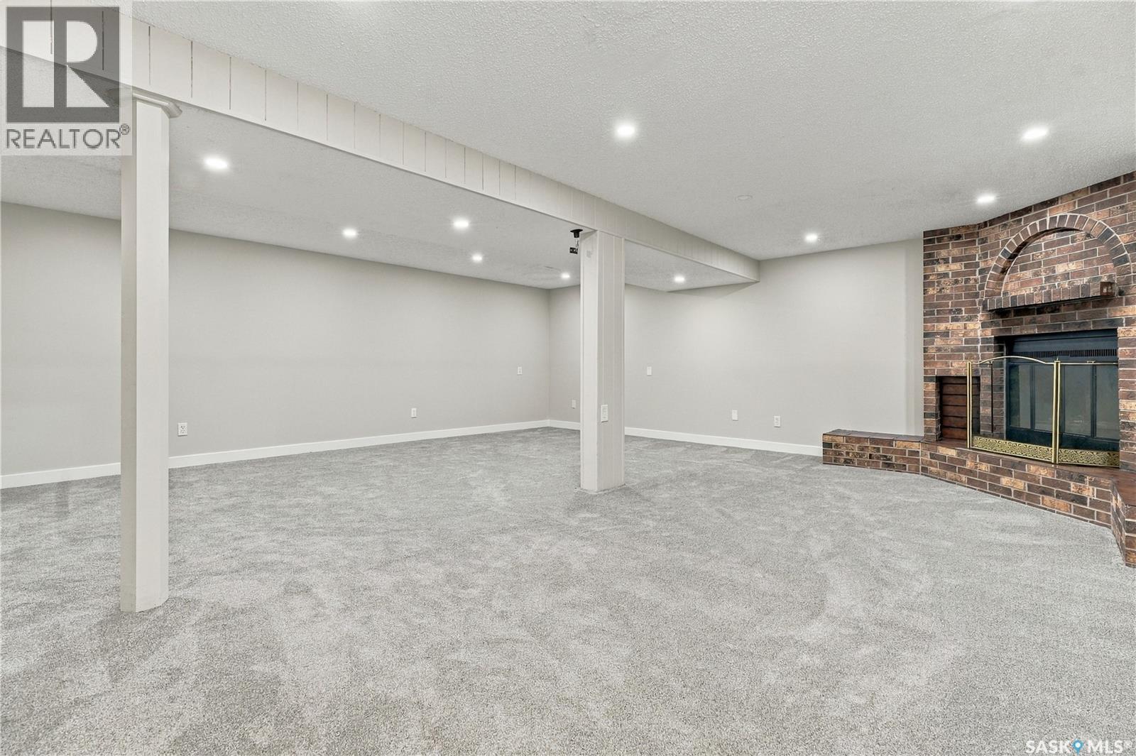 353 Guelph CRESCENT - 30