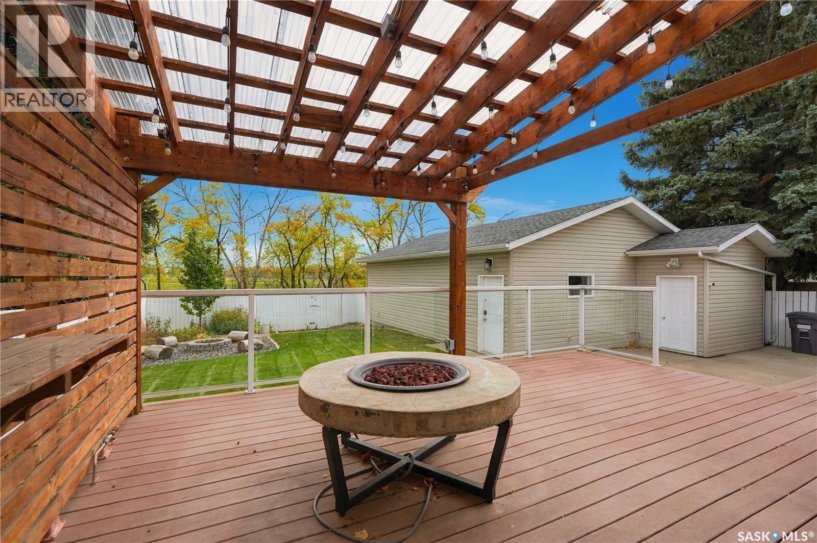353 Guelph CRESCENT - 40