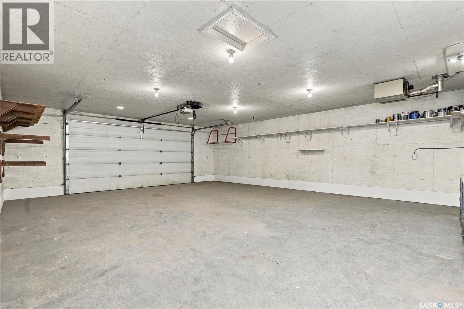 353 Guelph CRESCENT - 44