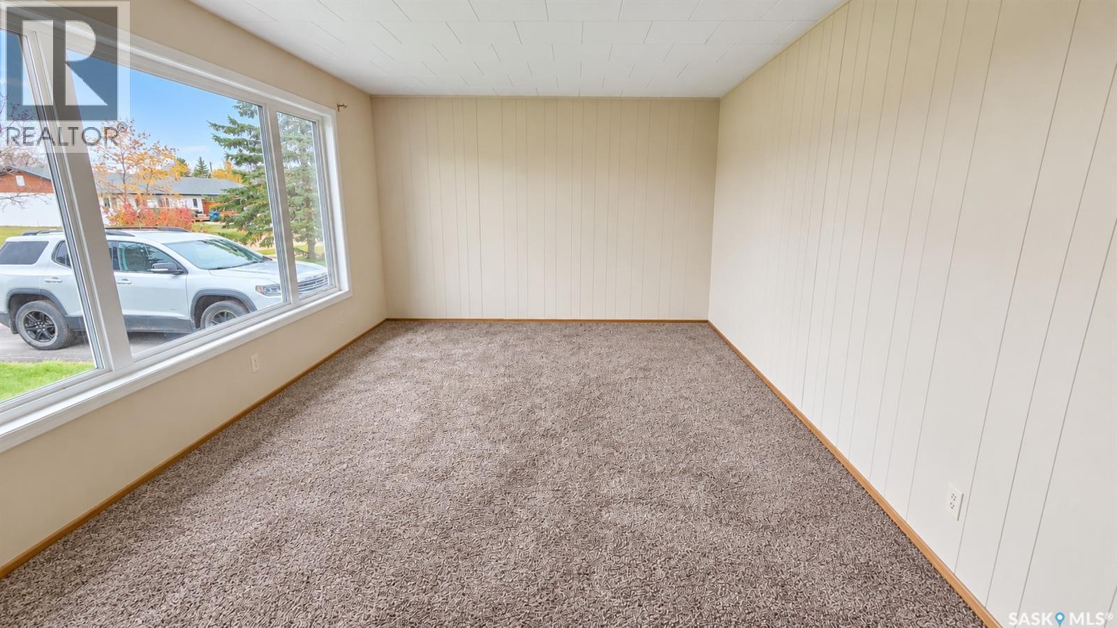 810 96th AVENUE - 2