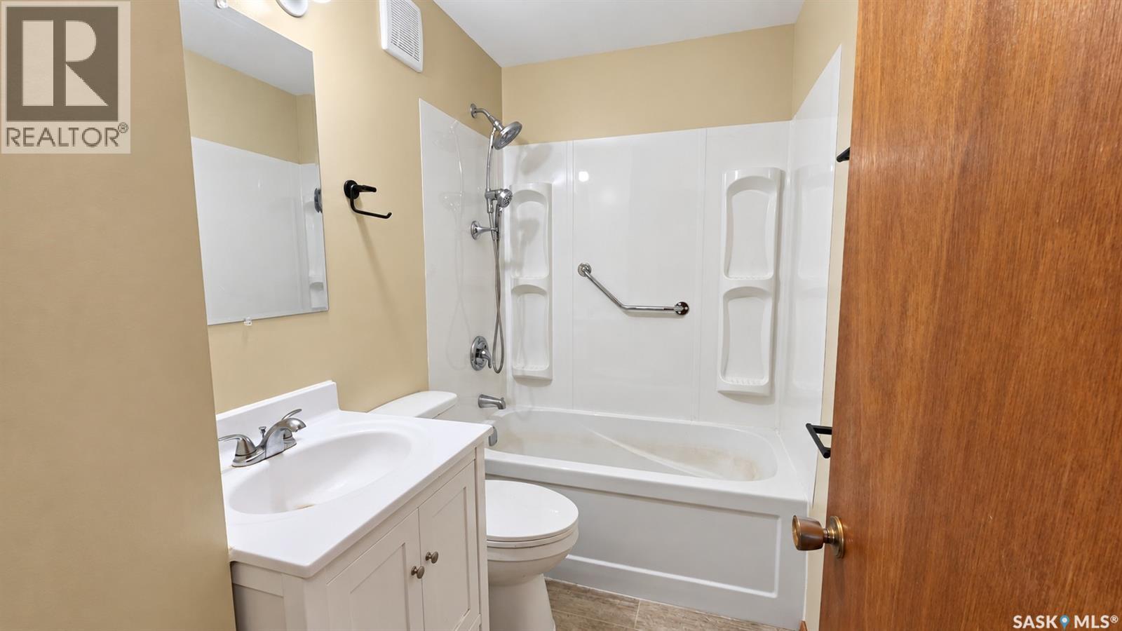 810 96th AVENUE - 7