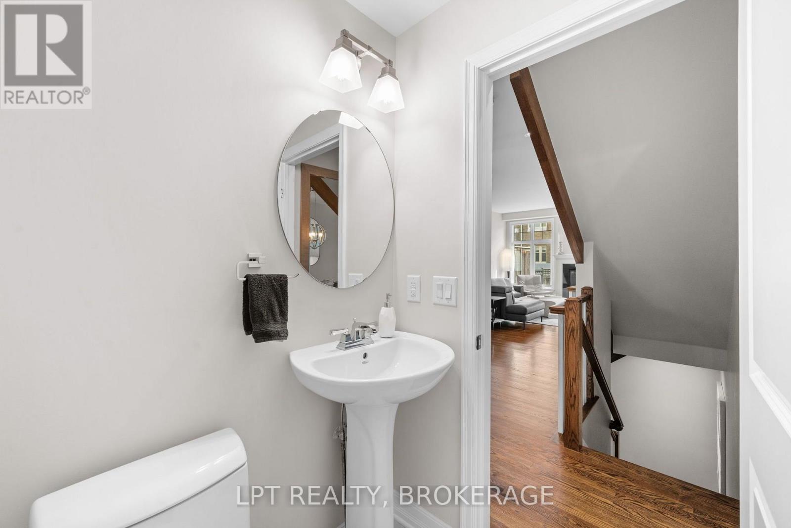 202 Dalkeith Private — photo 24