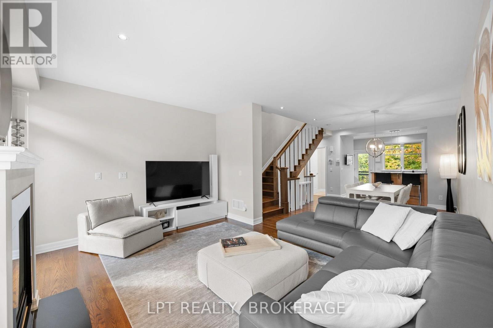 202 DALKEITH PRIVATE - 9