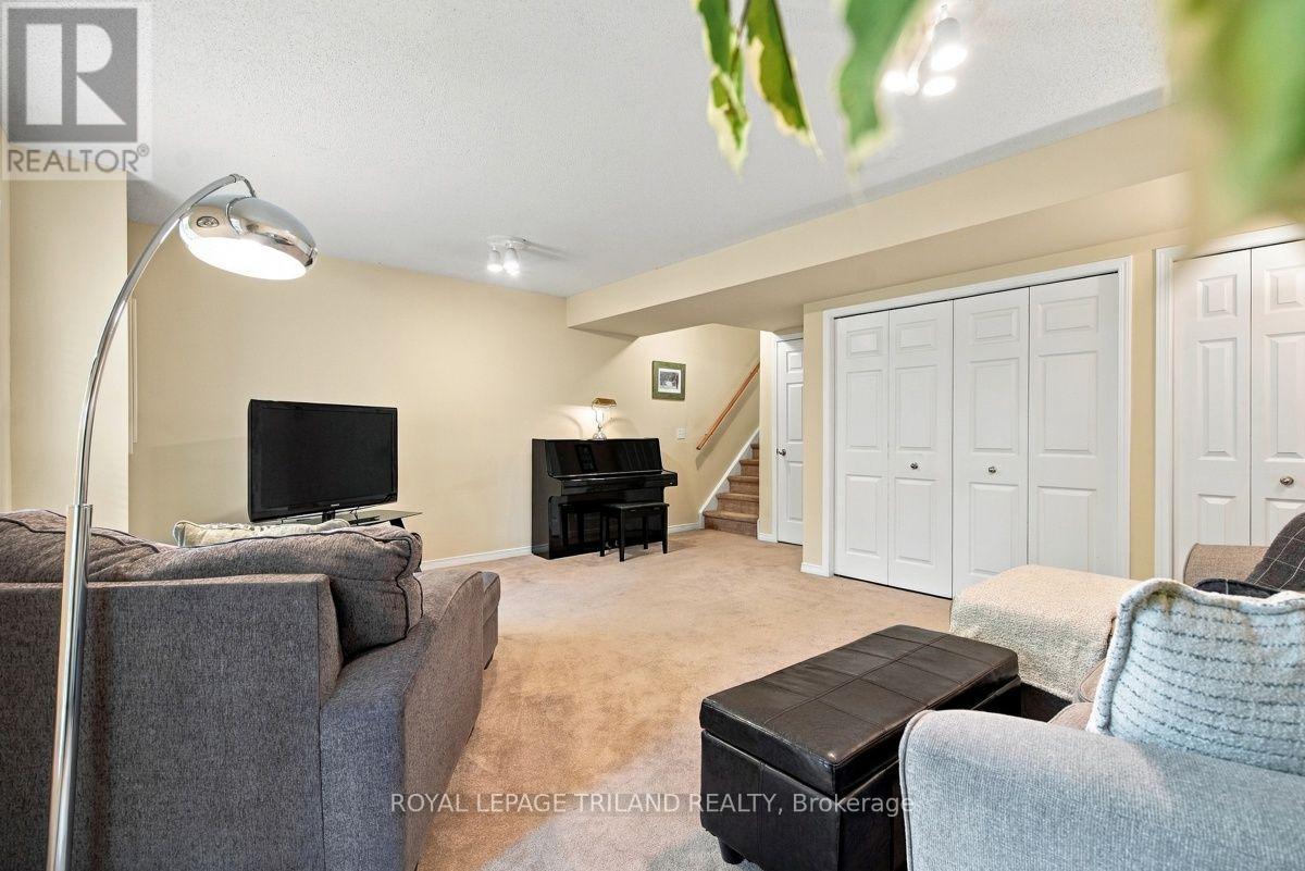 1600 Mickleborough Drive — photo 35